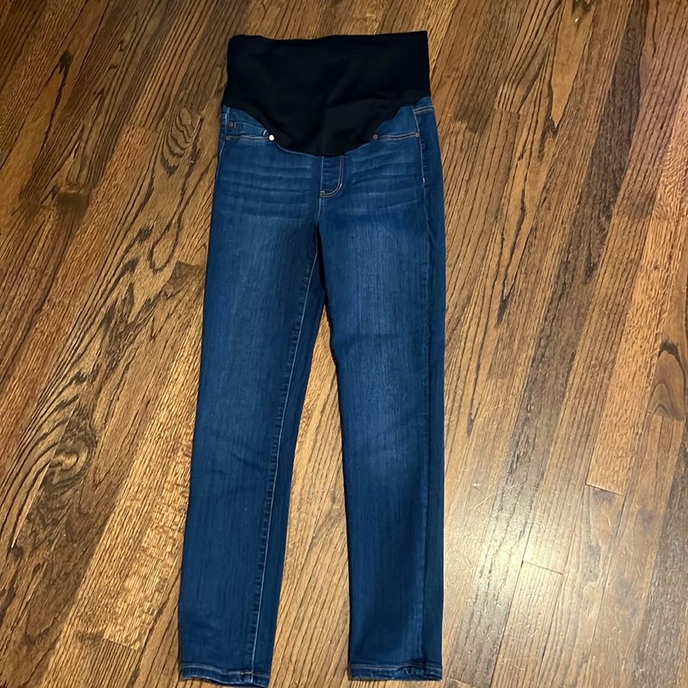 Liverpool maternity skinny jeans.